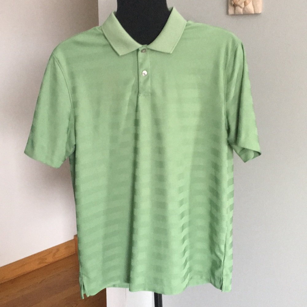 Van Heusen Traveler medium polo